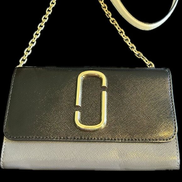 Marc Jacobs Stylish Black & Gray Women's Bag Wallet On Chain for Cards and Phone - Picture 1 of 10